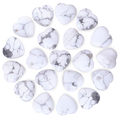 Witte turquoise hartvormige genezende stenen 0,8 inch voor juwelen maken