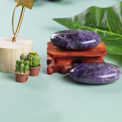 Natuurlijk gepolijst Amethyst Palmsteen Amethyst Pocket Gemstone Amethyst Worry Stone Voor stressverlichting Huisversiering