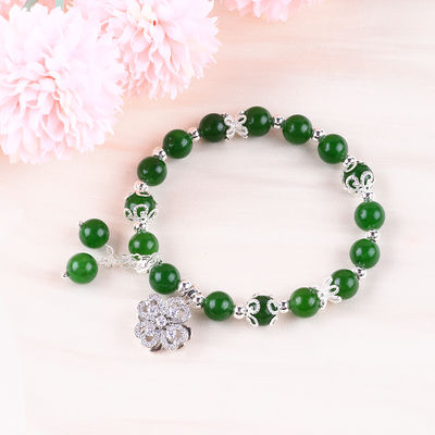 8mm Donkere groene jade steen met spinner bloem charme spirituele genezing Ronde vorm Stretch Perlen Armband