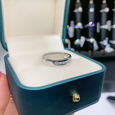 18k goud moissanite diamant verlovingsring aangepaste kleur